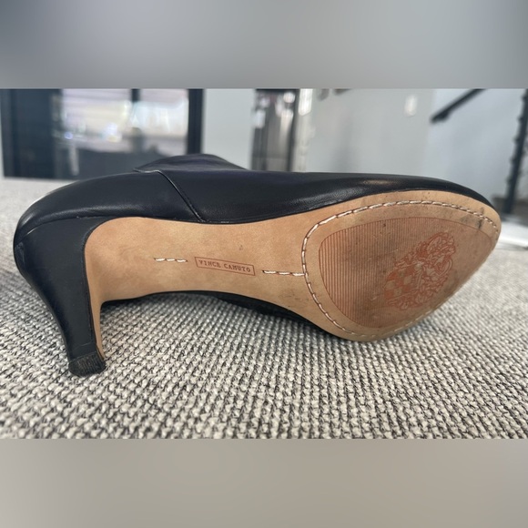 Vince Camuto Black Ankle Boots with Side-Zip and Stacked Heel - Picture 10 of 16